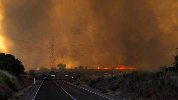 Incendio en Fermoselle / EUROPA PRESS