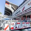 Peñas del Rayo convocan una protesta en Vallecas en plena crisis del estadio
