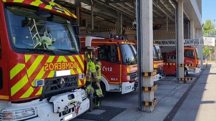 Bomberos de Alcorcón protestan ante su próxima integración en el servicio de extinción regional