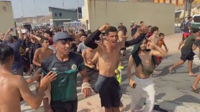 Los servicios de inteligencia españoles emitieron una veintena de alertas sobre la situación en Ceuta