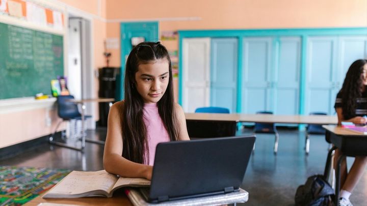 Dinamarca se toma en serio el problema de la IA en la educación secundaria