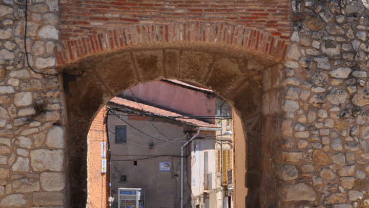 Arco de Burgos en Torrelaguna