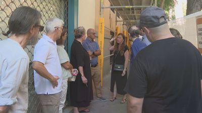 Los vecinos de Chamberí afectados por el incendio en García de Paredes comienzan a volver a sus viviendas