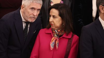 Los ministros Robles, Marlaska, Bolaños y Albares piden comparecer a finales de agosto en el Congreso por la crisis de Ceuta