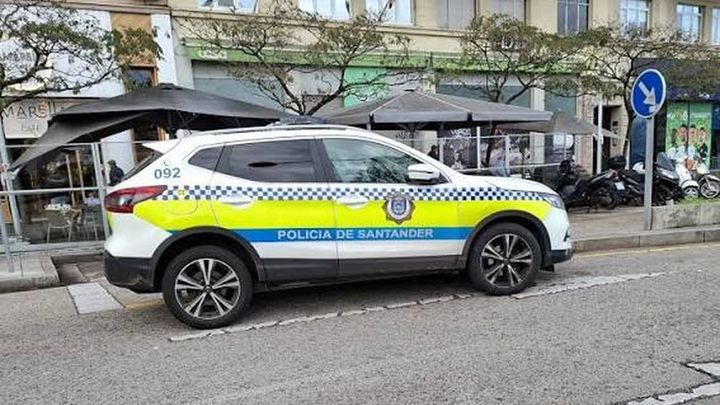 Tres detenidos tras resultar herido de bala un hombre en la calle Universidad de Santander