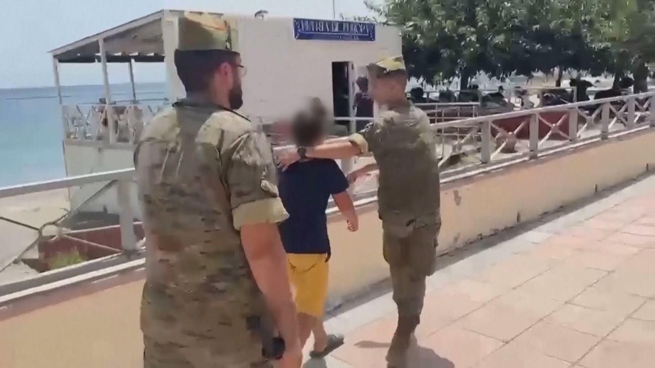 Las ONGs denuncian que son los padres los que animan a los menores no acompañados a cruzar la frontera