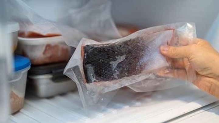 Para  contacto con alimentos los niveles mínimos  que exige la norma son, en el caso del PET de un 30 % en 2030 / EUROPA PRESS