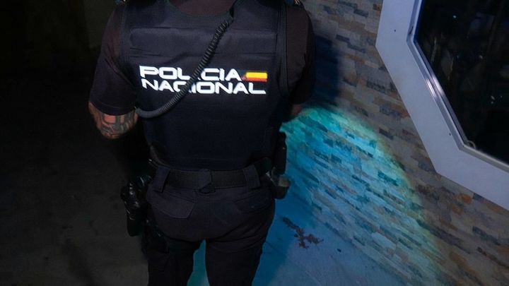 Muere apuñalada una mujer en una reyerta familiar en Puente de Vallecas