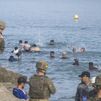 Decenas de migrantes intentan cruzar a España desde Marruecos