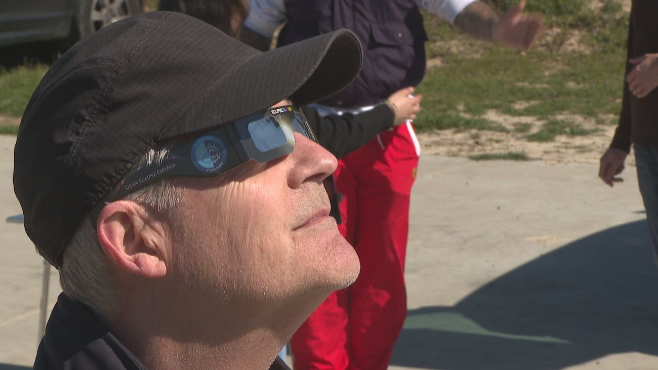 ¿Cuáles son las gafas homologadas y seguras para ver el eclipse solar?