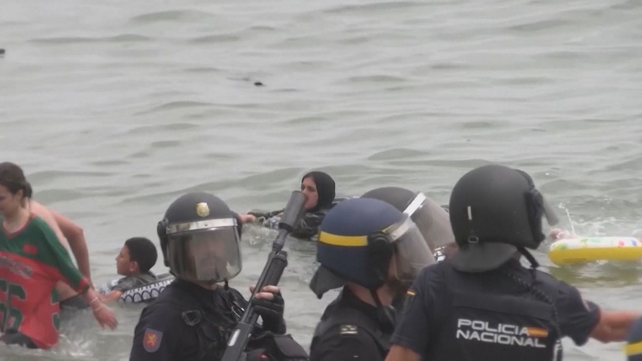 Marlaska se reunirá este jueves en Ceuta con mandos de la Policía y Guardia Civil