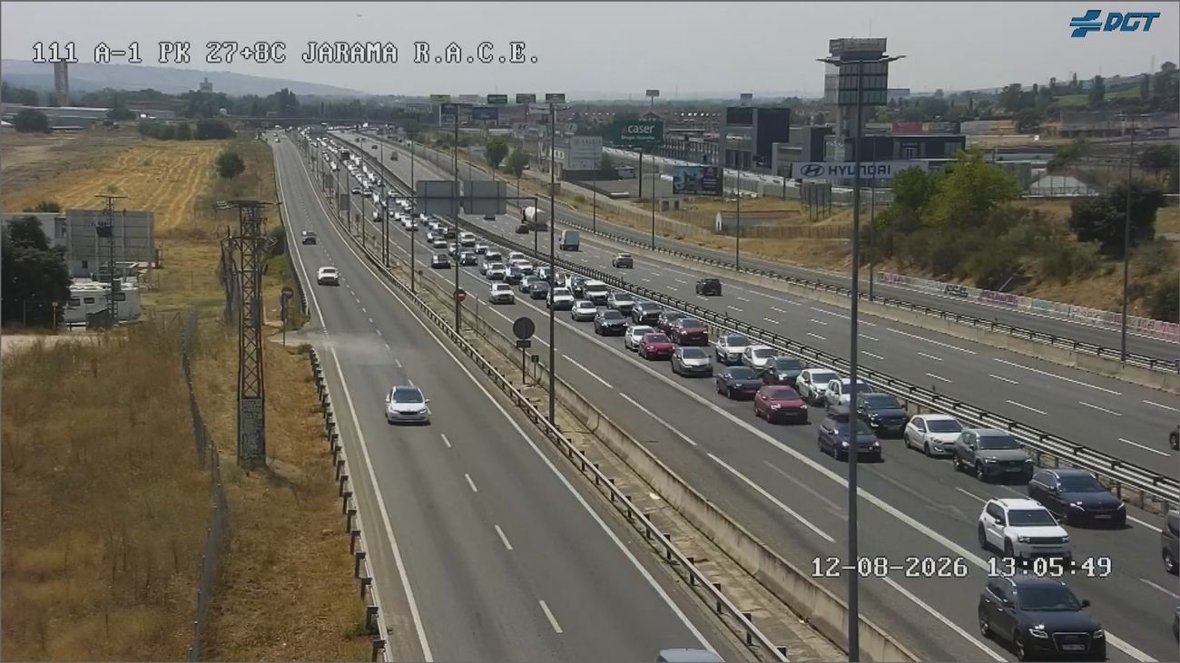 Primeras retenciones en las carreteras madrileñas por los desplazamientos para ver el eclipse