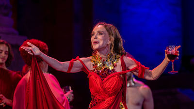 “Fedra”, la bajada a los infiernos de Lydia Bosch en el Festival de Mérida