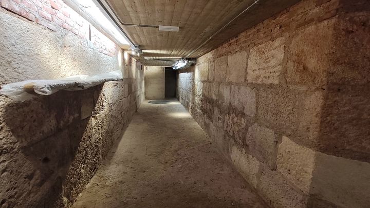 Así ha quedado el refugio antiaéreo de la Plaza de Cervantes de Alcalá tras la restauración