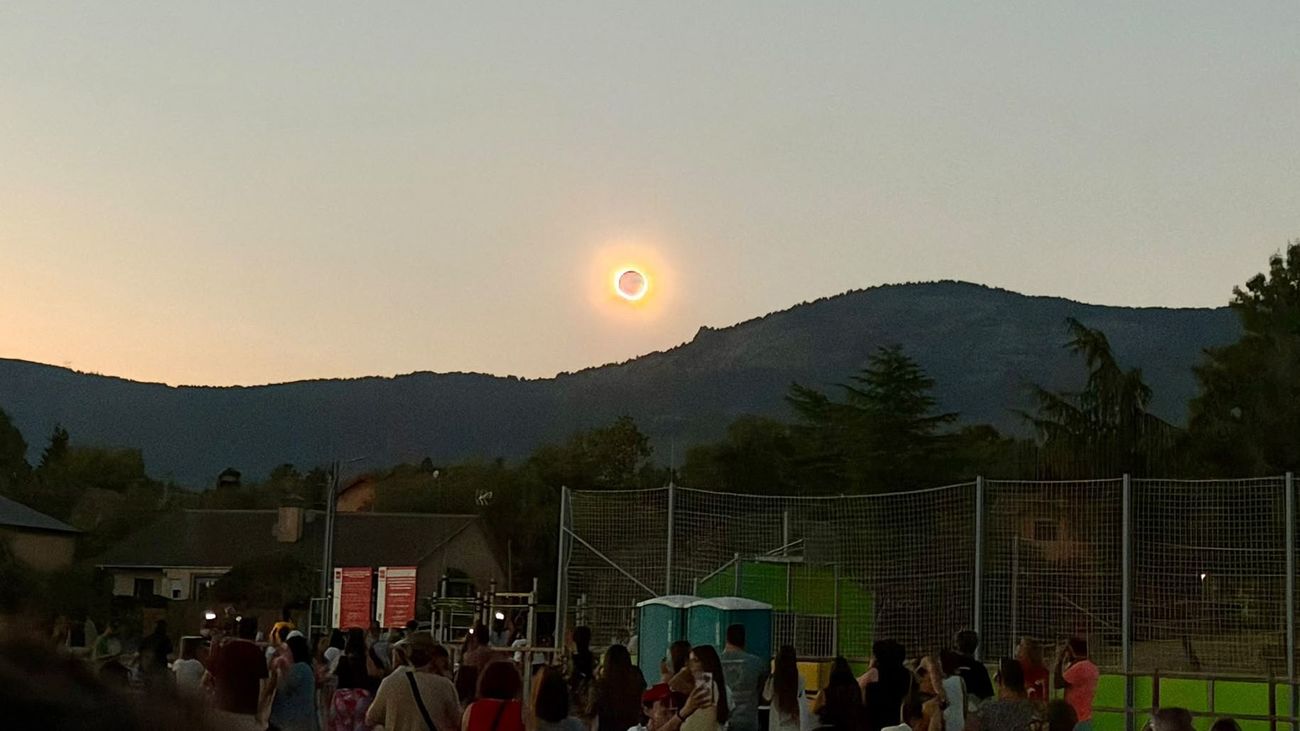 Así se vivió en todo Madrid el eclipse solar