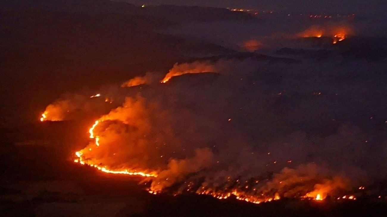 Incendio en Las Peñas de Riglos (Huesca)