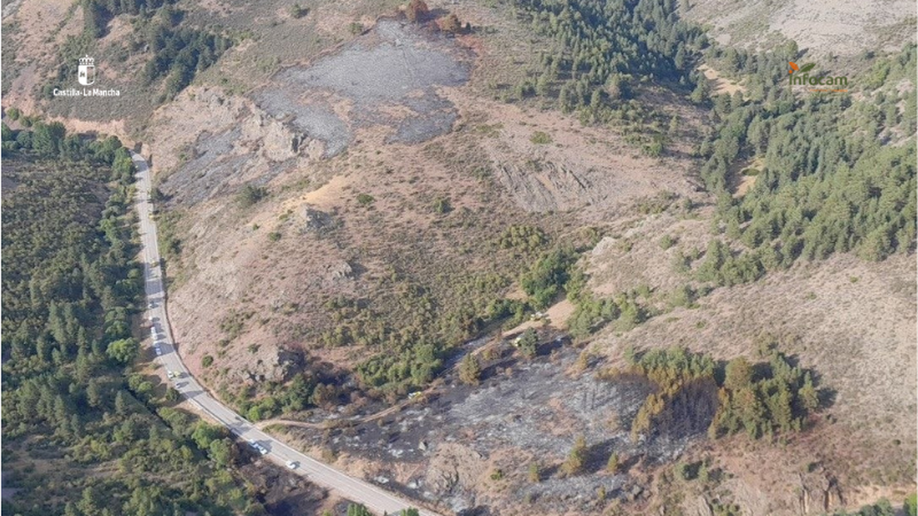 Controlado el  incendio en el Parque Natural del Alto Tajo, en Guadalajara