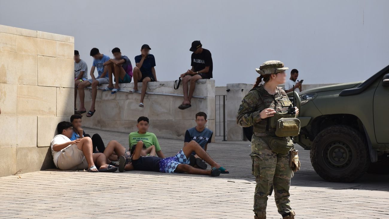 El Gobierno marroquí acusa a España de aceptar migrantes y asegura que trata de impedir su salida