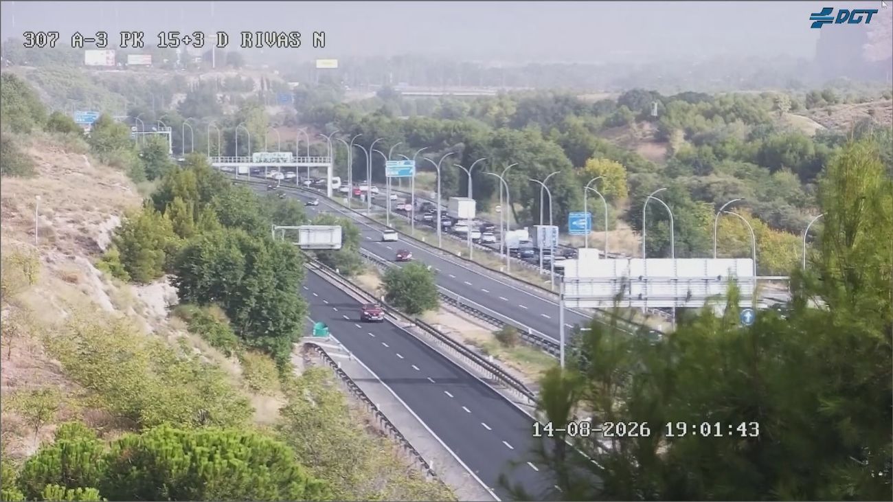 Tráfico lento en la A-3 a la altura de Rivas