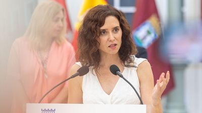 Ayuso carga contra  la irresponsabilidad de Pedro Sánchez a quien acusa de "traidor"
