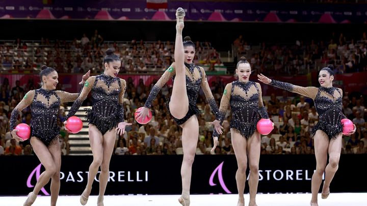 El conjunto español de rítmica toca el cielo con un oro mundial histórico en Fráncfort (Alemania)