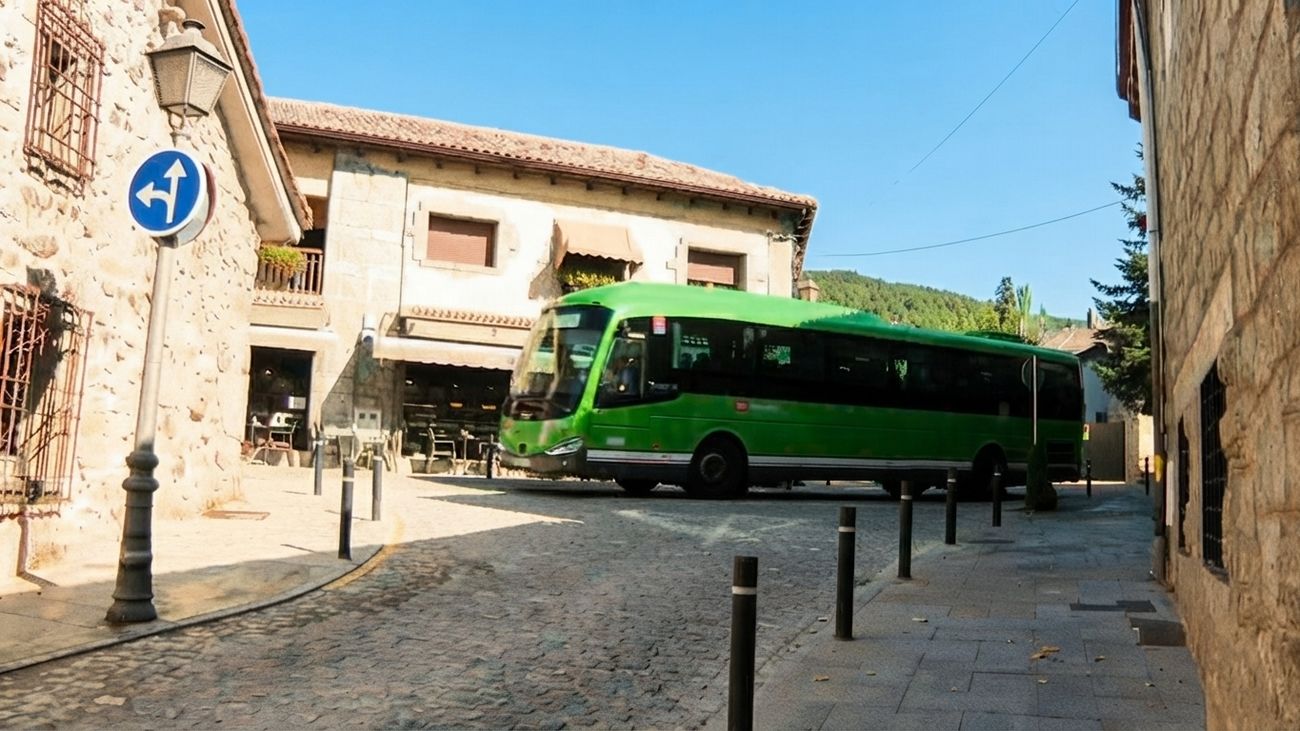 Navacerrada multiplica su población en verano: de 3.500 a casi 10.000 habitantes para escapar del calor de Madrid