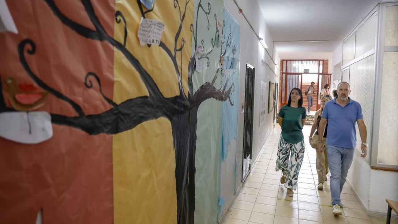 El curso comenzará con normalidad en los colegios de la Sierra Oeste, afirma la Comunidad