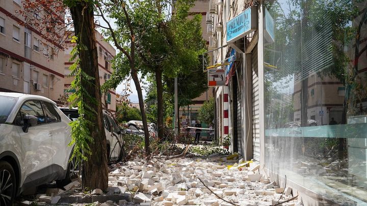 Tres terremotos seguidos de más de cuatro grados vuelven a sacudir Granada dejando tres heridos