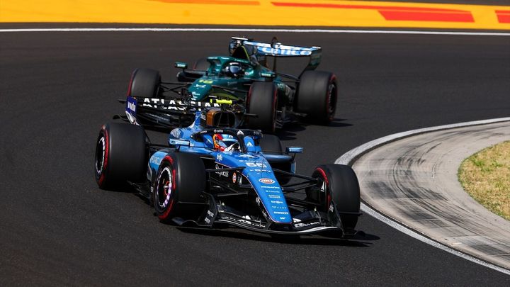 El piloto madrileño Carlos Sainz renueva su contrato con Williams