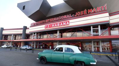 Iberia retrasa hasta julio de 2027 reanudar los vuelos directos a Cuba