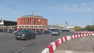 Madrid recupera la movilidad tras los cortes al tráfico en el entorno de Atocha por obras de la Línea 11 de Metro
