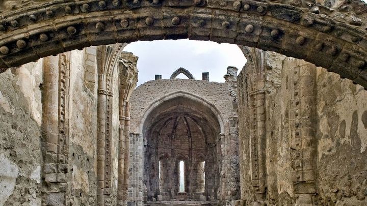 Reabre el Monasterio de Santa María la Real de Valdeiglesias tras el incendio de la Sierra Oeste