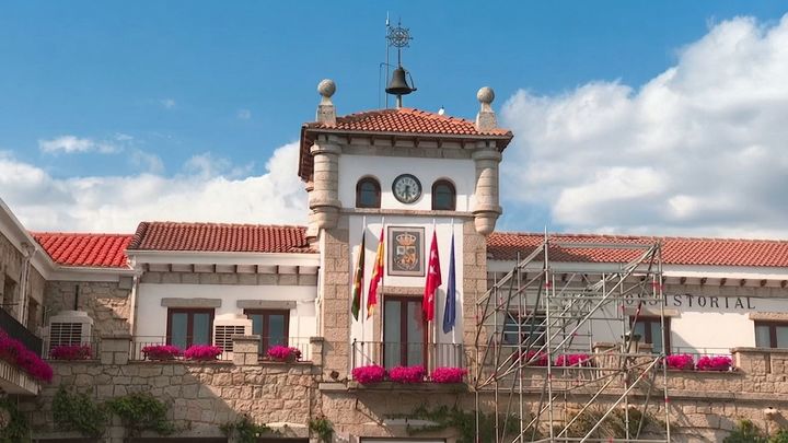 Diez pueblos de Madrid estrenan plazas renovadas: así es la nueva imagen de sus espacios más emblemáticos