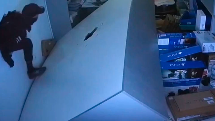 La policía detiene a Carlitos, el rey del butrón de Madrid