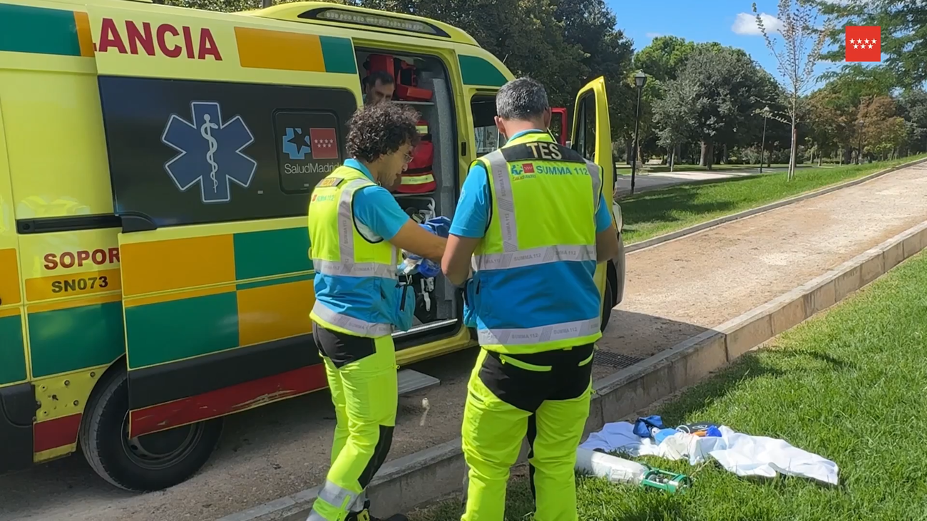 Muere un trabajador de 54 años tras volcar un dumper en el Parque Tierno Galván de Madrid