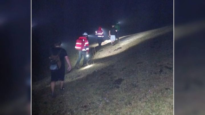 Rescatan a un padre y su hijo, vecinos de Madrid, tras perderse en un monte de Cantabria