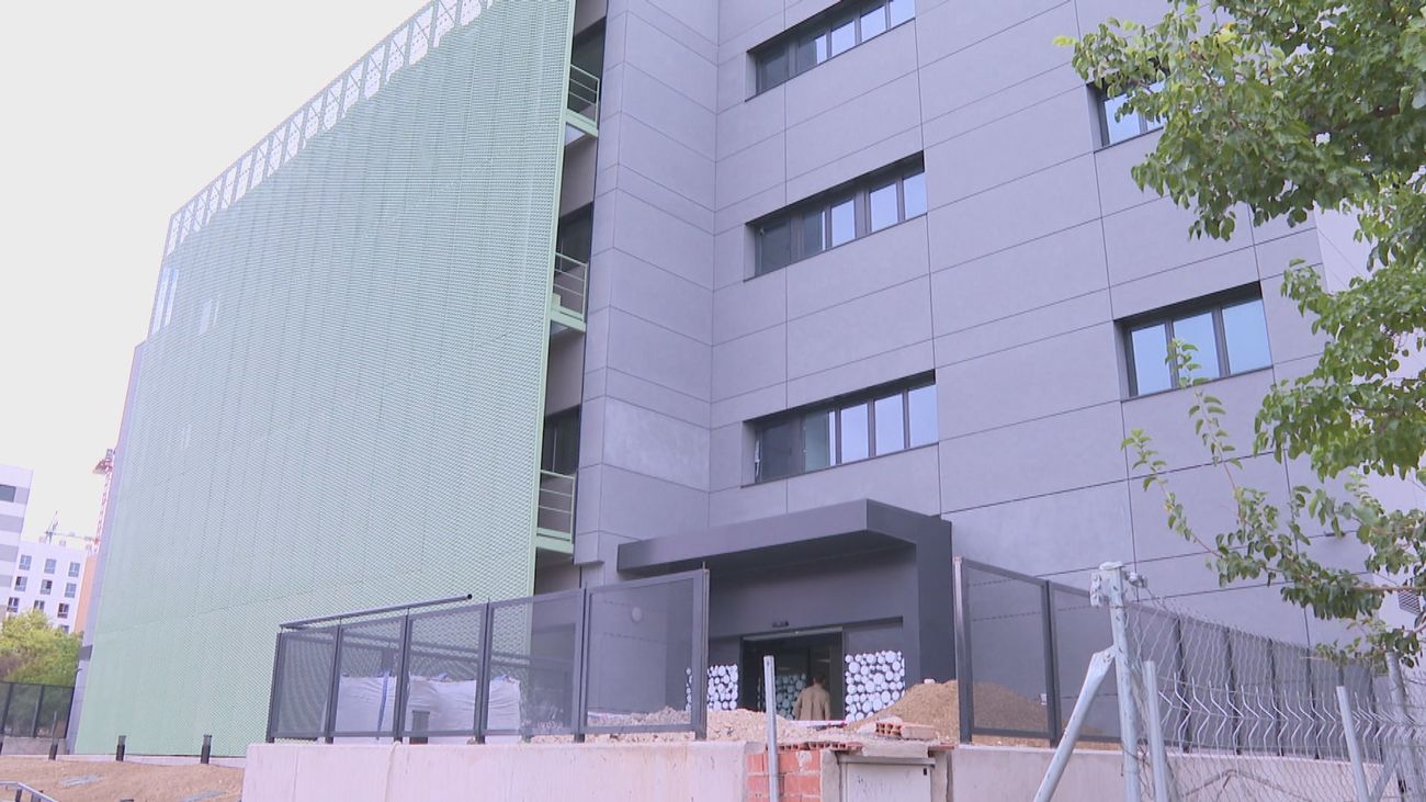 Madrid reúne en una nueva Casa Familias los servicios municipales para atender a las familias