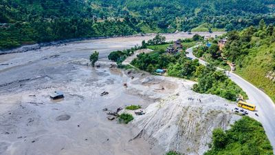Cuatro españoles siguen desaparecidos tras las devastadoras inundaciones en Nepal