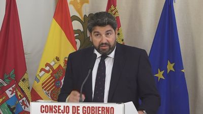 López Miras pide activar medios militares en Murcia ante la “impunidad” de las mafias de migrantes
