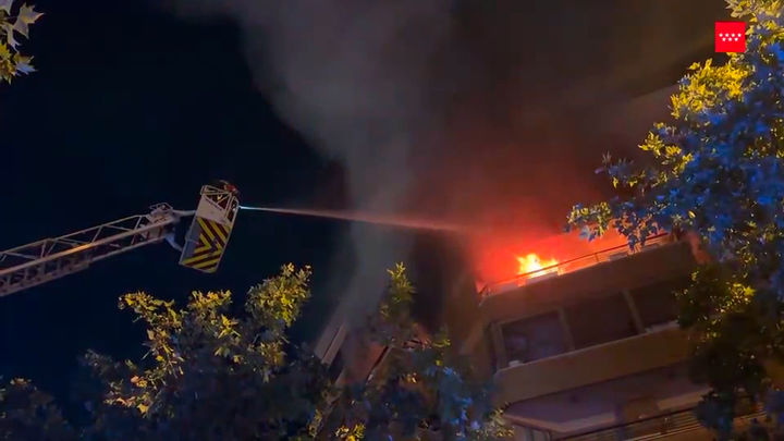 Ocho atendidos por inhalación de humo por un incendio en una vivienda en Tres Cantos