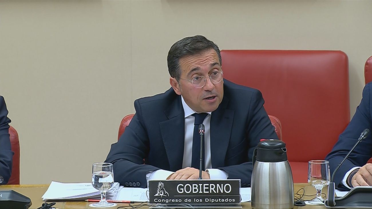 Albares defiende en el Congreso la soberanía española de Ceuta y Melilla