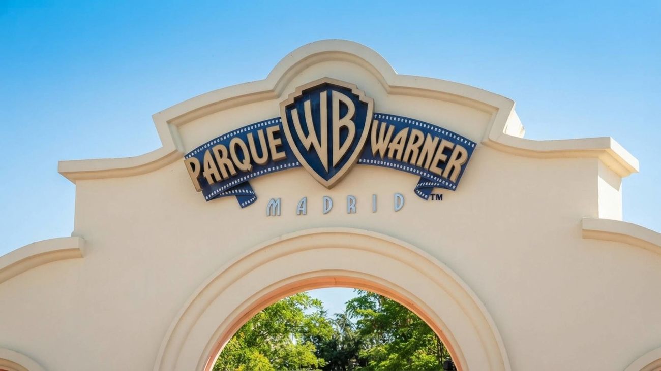 Todo apunta a que el hombre herido en Parque Warner se desvaneció y se golpeó contra la montaña rusa