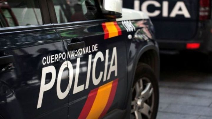 Detenido un hombre por amenazar y agredir con arma blanca a una mujer en Segovia