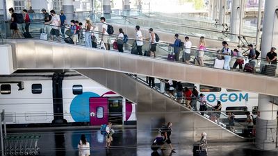 Retrasos en los trenes de Alta Velocidad Madrid - Barcelona por un robo de cable
