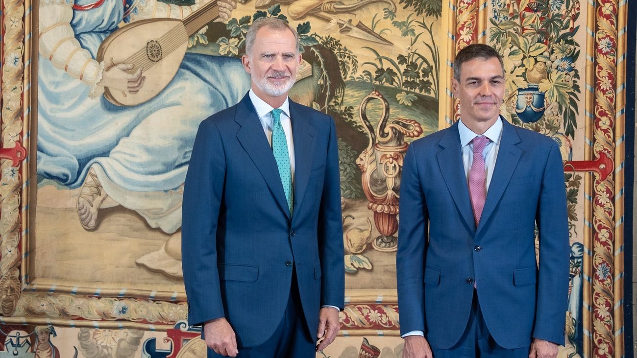 El Rey despacha con Pedro Sánchez por espacio de tres horas en su primera reunión tras las vacaciones de verano