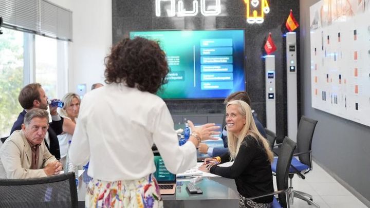 La Comunidad de Madrid lidera el empleo tecnológico en España con más de 300.000 trabajadores del sector