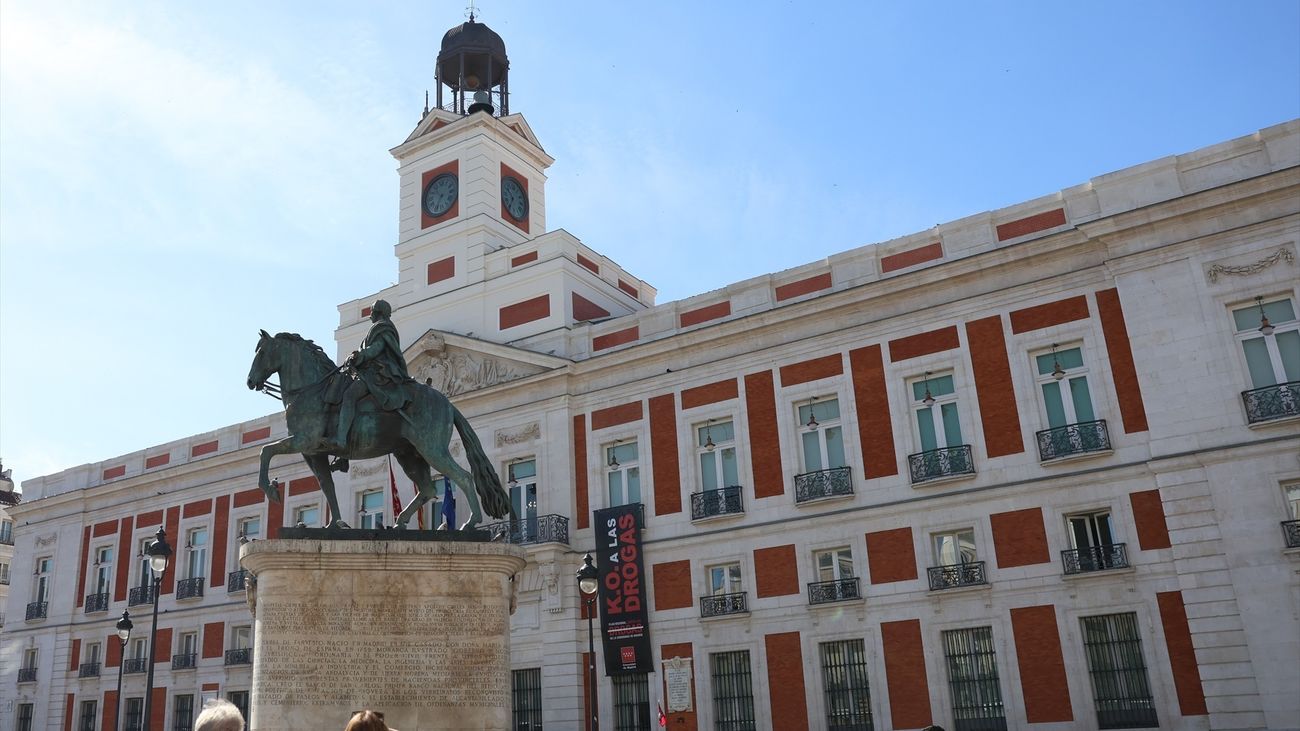 Fachada de la Real Casa de Correos