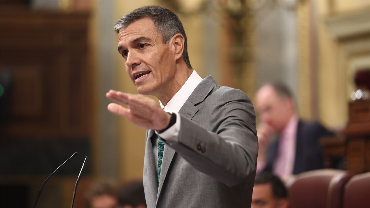 Sánchez niega avisos de la entrada masiva de migrantes y anuncia que publicará “todos los informes”