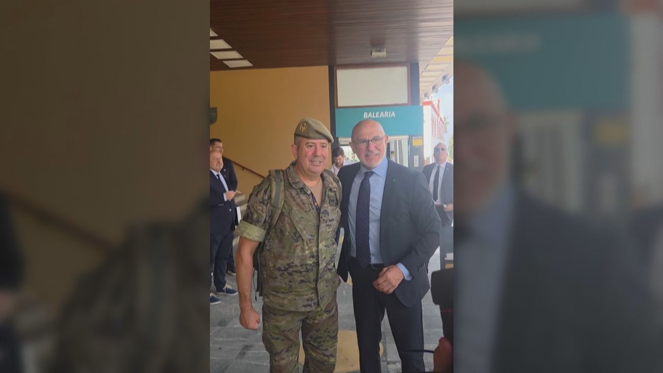 Luis de La fuente y la Copa del Mundo visitan Ceuta