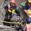 Rescatadas con vida dos personas nueve días después de las inundaciones en Nepal